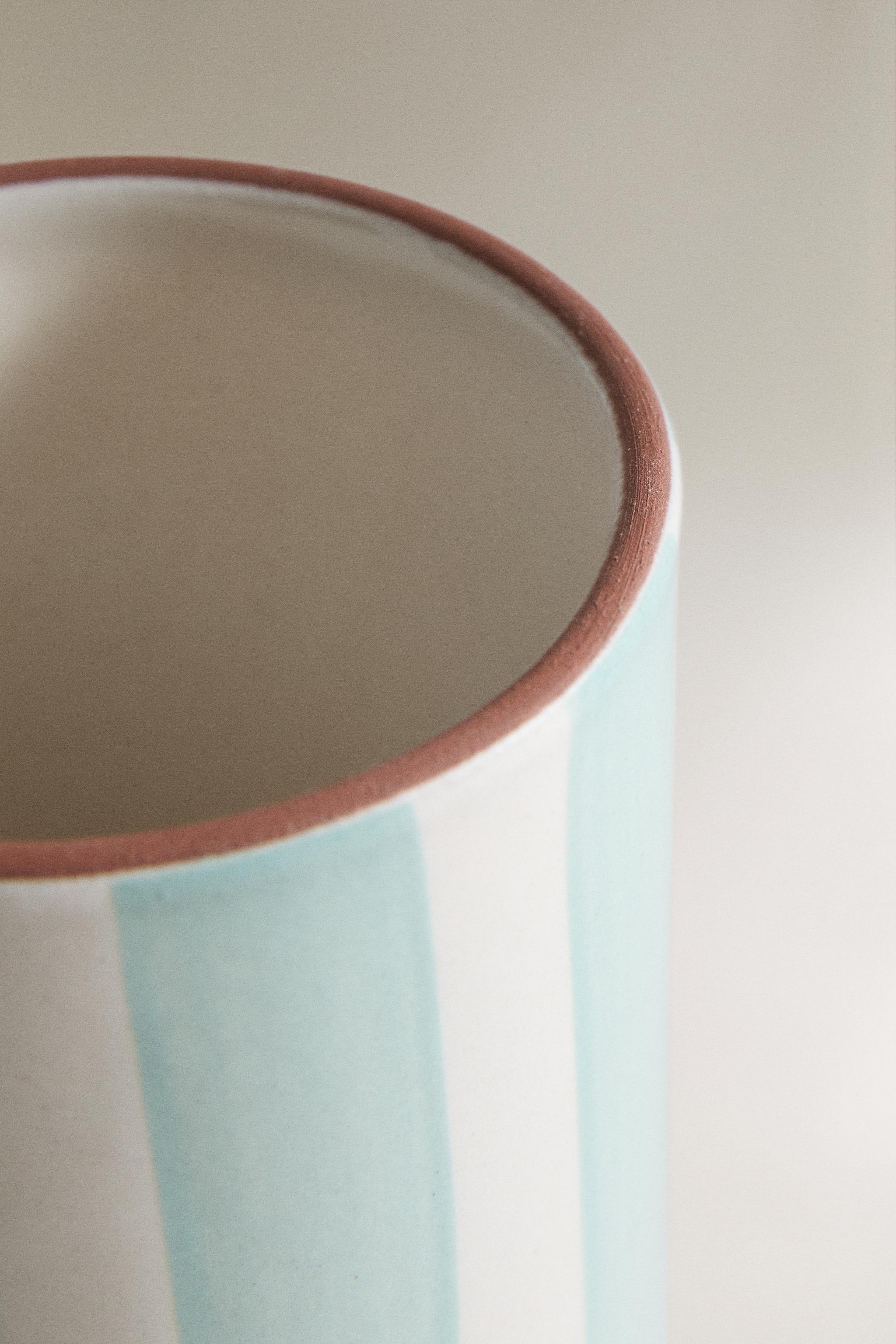 STRIPED CERAMIC TOOTHBRUSH TUMBLER